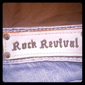 “Rock Revival” Distressed Capri Jeans.